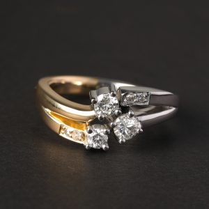 diamond three stone ring