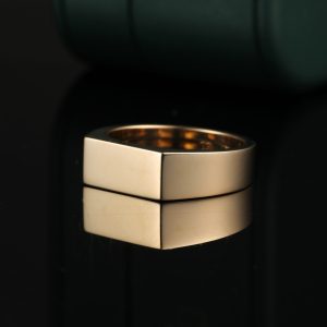 signet ring