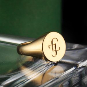 custom engraved signet ring