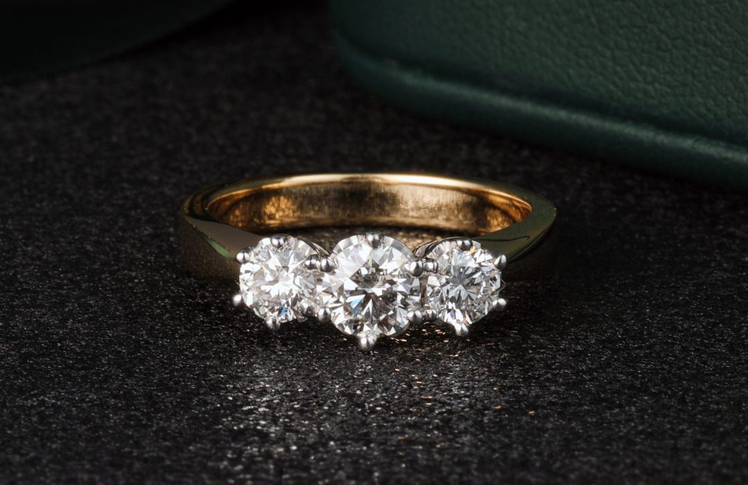 three stone diamond ring